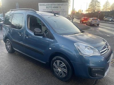 Used Citroën Berlingo XTR 100 HP (73 kW) 2016 Blue MPV