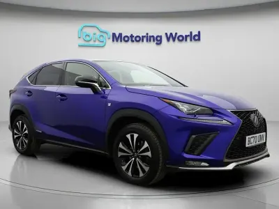Usado Lexus NX300h Sport Line 197 CV (144 kW) 2020 Azul SUV