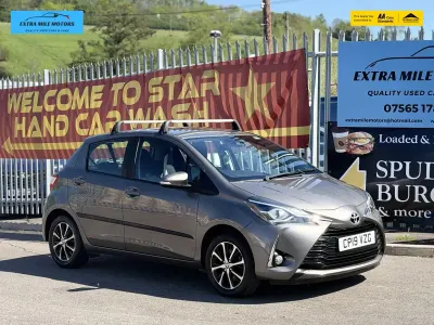Usado Toyota Yaris 111 CV (81 kW) 2019 Marrón Utilitario