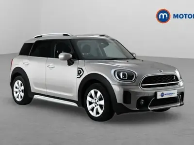 Usado Mini Cooper S Classic 178 HP (130 kW) 2022 Citadino