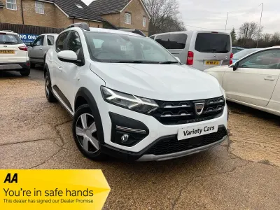 Begagnad Dacia Sandero Comfort 2022 Vit Halvkombi