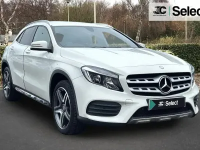 Used Mercedes GLA200 AMG line 136 HP (100 kW) 2017 White SUV