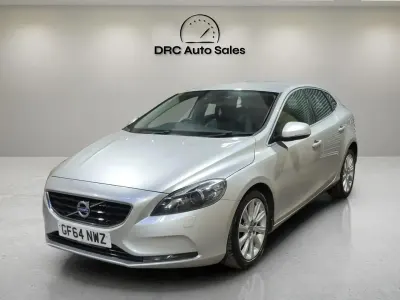 Used Volvo V40 SE Lux 115 HP (84 kW) 2014 Silver Hatchback