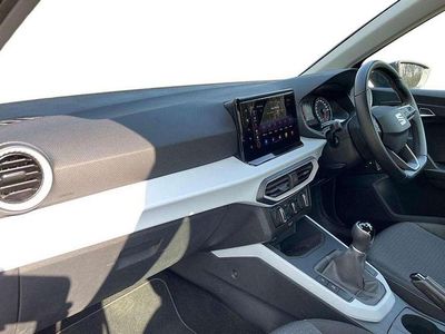 Used Seat Arona SE Technology 94 HP (69 kW) 2022 Grey SUV