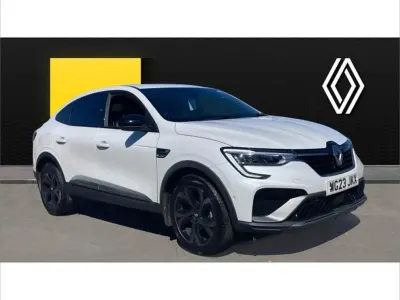 Usado Renault Arkana R.S. 140 HP (102 kW) 2023 Branco SUV