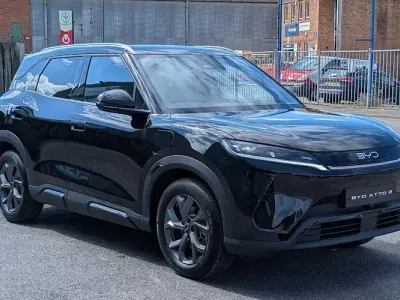 Ny BYD Atto 2 Comfort 150 kW (204 HK) 2026 Svart SUV