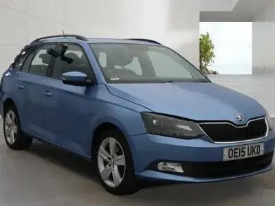 Used Skoda Fabia SE L 110 HP (80 kW) 2015 Blue Estate