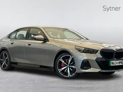 Begagnad BMW i5 M Sport 246 kW (335 HK) 2024 Grå