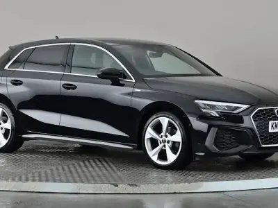 Begagnad Audi A3 Sportback S-Line 150 HK (110 kW) 2024 Halvkombi