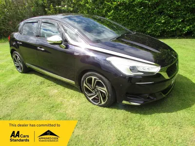 Used DS Automobiles DS5 Prestige 150 HP (110 kW) 2016 Blue Hatchback
