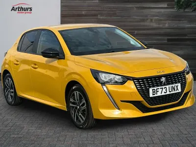 Used Peugeot 208 Active+ 99 HP (72 kW) 2023 Yellow Hatchback
