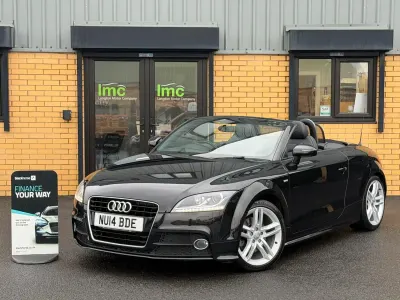Usado Audi TT Roadster S-Line 160 HP (117 kW) 2014 Preto Cabrios