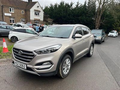 Used Hyundai Tucson SE 132 HP (97 kW) 2018 Beige SUV