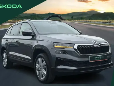 Gebraucht Skoda Karoq SE Drive 147 PS (108 kW) 2024 Grau SUV