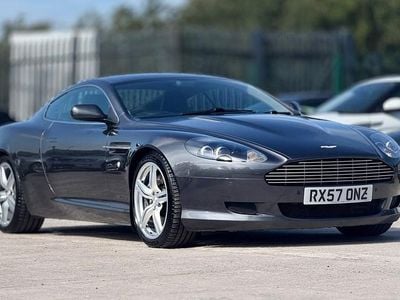 Aston Martin DB9