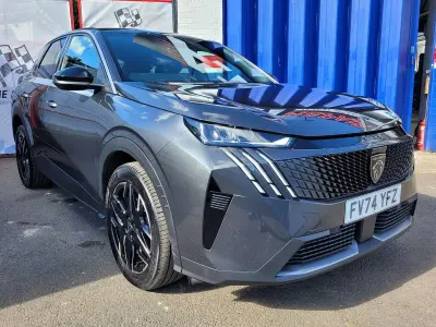 Used Peugeot 3008 Allure 136 HP (100 kW) 2024 Grey SUV