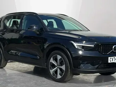 Used Volvo XC40 Plus 194 HP (142 kW) 2025 SUV