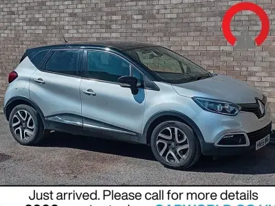 Gebraucht Renault Captur Dynamique 90 PS (66 kW) 2016 Schwarz SUV