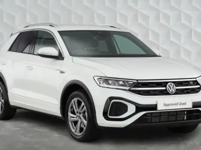 Usado VW T-Roc R-line 150 HP (110 kW) 2025 Branco SUV