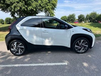 Used Toyota Aygo X 72 HP (52 kW) 2024 White SUV