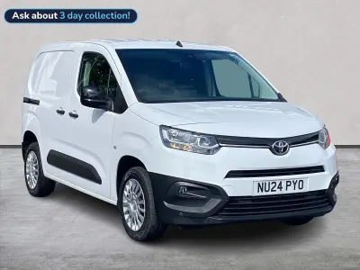 Used Toyota Proace 120 HP (88 kW) 2024 White MPV