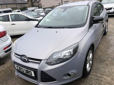 Used Ford Focus Zetec 115 HP (84 kW) 2013 Silver Hatchback