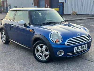 Używany Mini Cooper Hatch 2009 Niebieski Hatchback