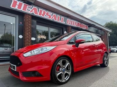 Used Ford Fiesta ST 182 HP (133 kW) 2014 Red Hatchback