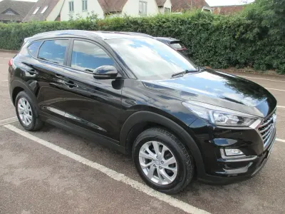 Used Hyundai Tucson SE 132 HP (97 kW) 2019 Black SUV