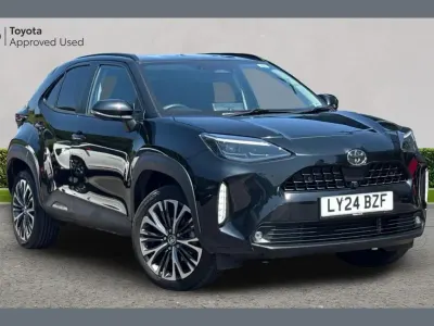 Used Toyota Yaris Cross 113 HP (83 kW) 2024 Black SUV