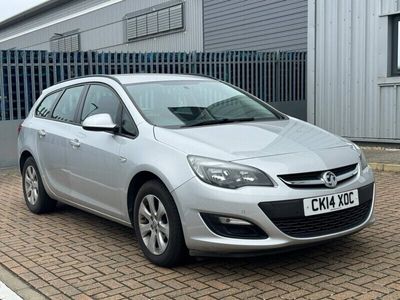 used Vauxhall Astra 1.6i 16V Design 5dr Auto