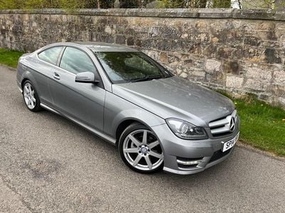 Käytetty Mercedes C220 Sport Edition 2014 Hopea Coupe - kaksiovinen