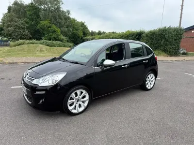 Used Citroën C3 SELECTION 82 HP (60 kW) 2014 Black Hatchback