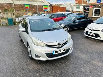 Used Toyota Yaris 2013 Silver Hatchback