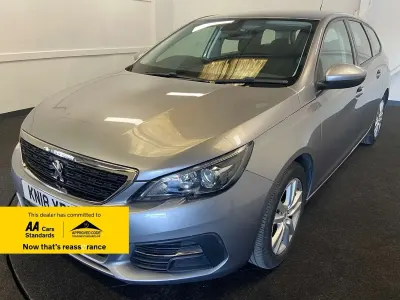 Used Peugeot 308 Active 120 HP (88 kW) 2018 Grey Estate