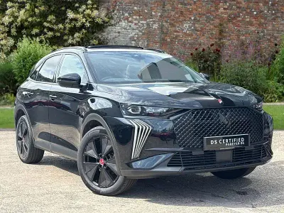 Used DS Automobiles DS7 Crossback Performance Line Plus 129 HP (94 kW) 2024 Black SUV