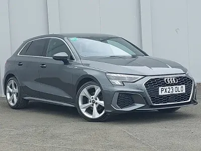 Usado Audi A3 S-Line 110 CV (80 kW) 2023 Gris Berlina