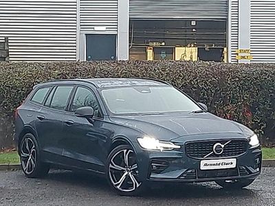 New Volvo V60 Plus 197 HP (144 kW) 2025 Blue Estate