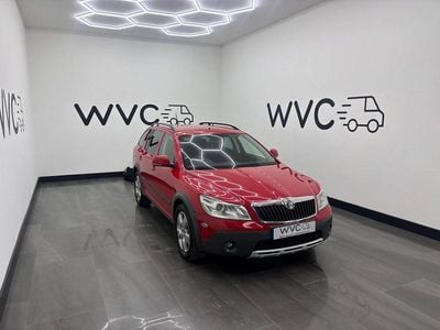 Używany Skoda Octavia Scout 4x4 140 KM (102 kW) 2012 Czerwony Kombi