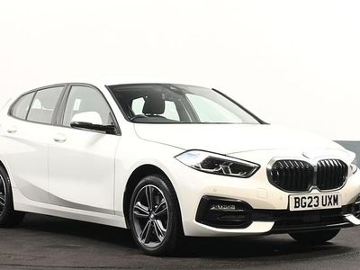 Used BMW 118 Sport Line 134 HP (98 kW) 2023 White Hatchback