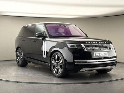 Begagnad Land Rover Range Rover First Edition 441 HK (324 kW) 2023 Svart SUV