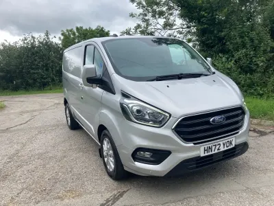 Used Ford Transit Custom Limited 130 HP (95 kW) 2022 Silver Van