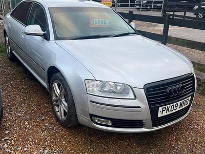 Used Audi A8 Comfort 233 HP (171 kW) 2009 Silver Sedan