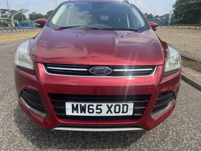 Used Ford T Titanium 2015 Red SUV