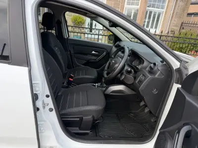 Used Dacia Duster Prestige 115 HP (84 kW) 2019 White SUV