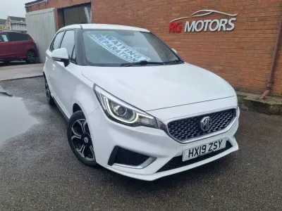 Używany MG MG3 Exclusive 106 KM (77 kW) 2019 Biały Hatchback