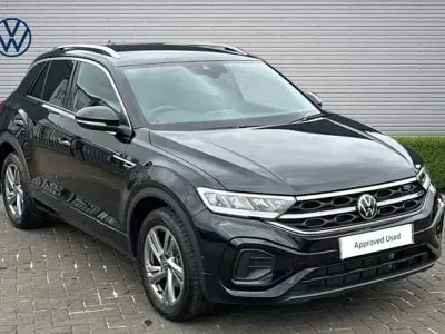 Usado VW T-Roc 150 HP (110 kW) 2025 SUV