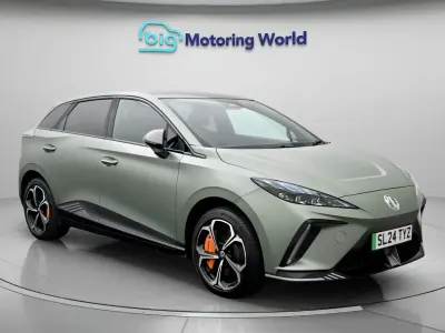 Used MG MG4 EV Trophy 319 kW (435 HP) 2024 Green Hatchback