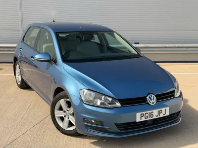 Używany VW Golf VII Edition 184 KM (135 kW) 2016 Niebieski Hatchback