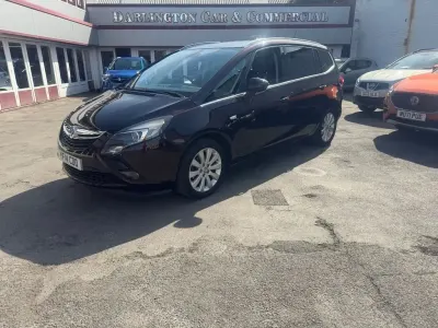 Second-hand Vauxhall Zafira SRi 170 CP (125 kW) 2014 Maro Monovolum